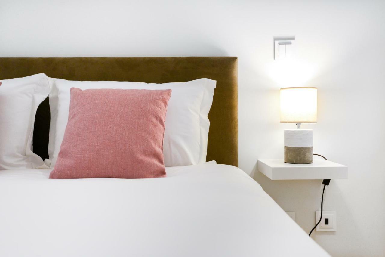 Blue House Porto Apartments - Parking Bagian luar foto